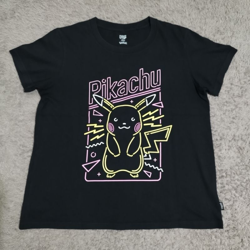 KAOS UT UN1QL0 x P0K3M0N