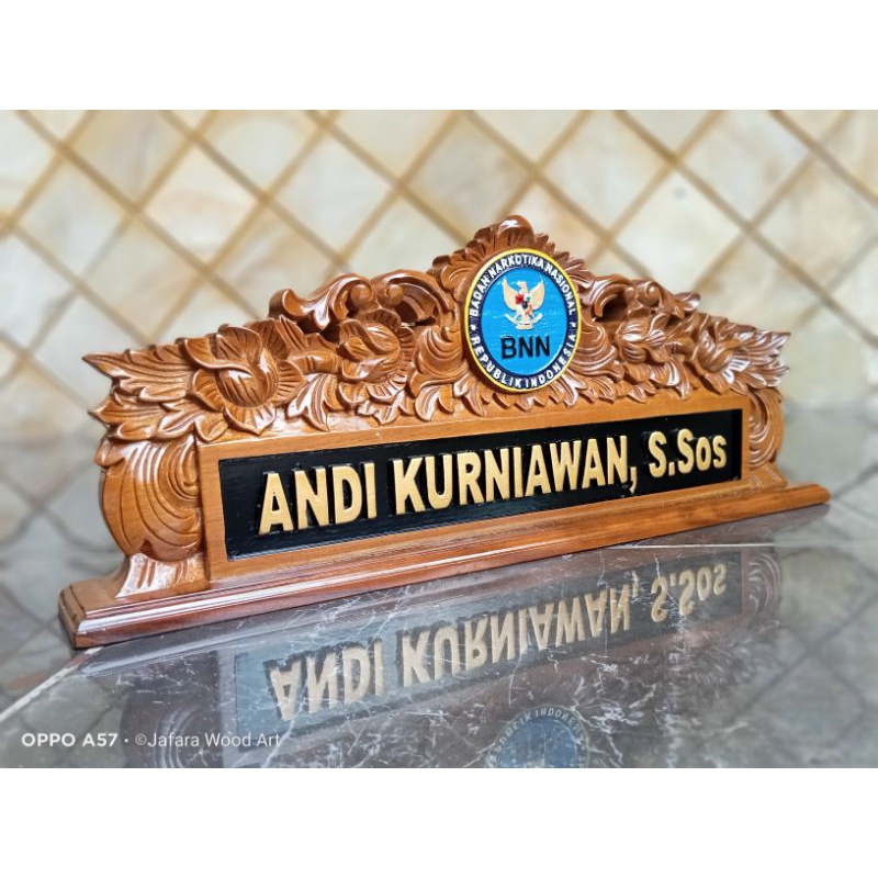

Papan Nama Meja Jabatan Ukir Kayu Jati Custom Logo