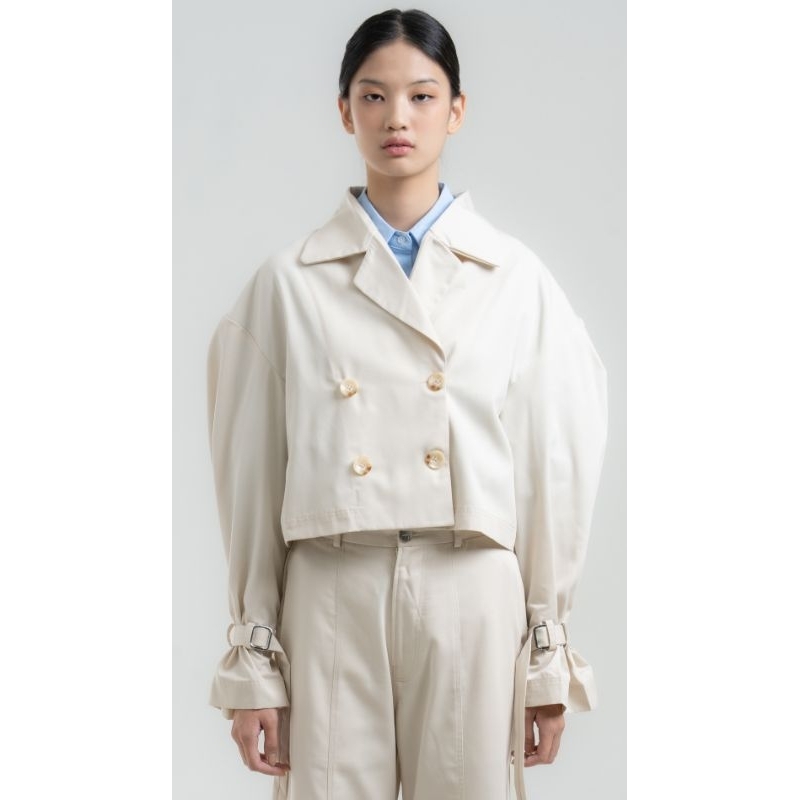 IKYK X NAGITA SLAVINA - Haylen Crop Cotton Outer with Back Pleats - Ivory & Yellow - PRELOVED