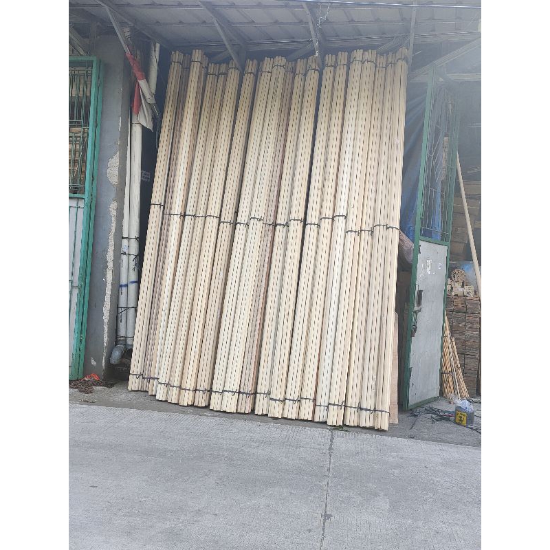 Tongkat kayu diameter 3,5cm panjang 3 meter