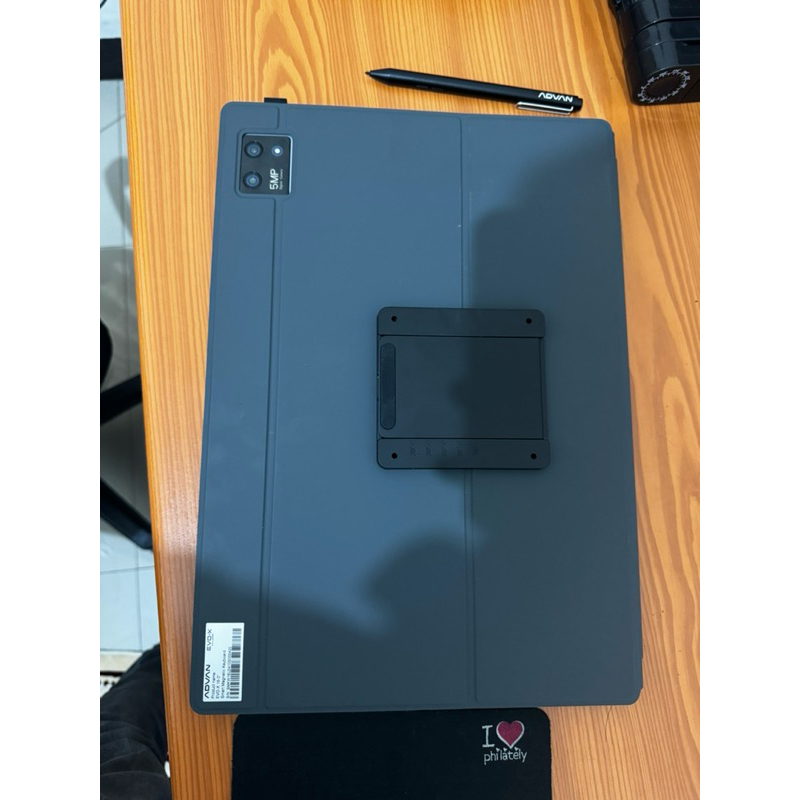 Advan Laptop 2 in 1 Evo-X 16 Intel Core i3-1215U Ram 12GB/512GB Stylus + keyboard baru