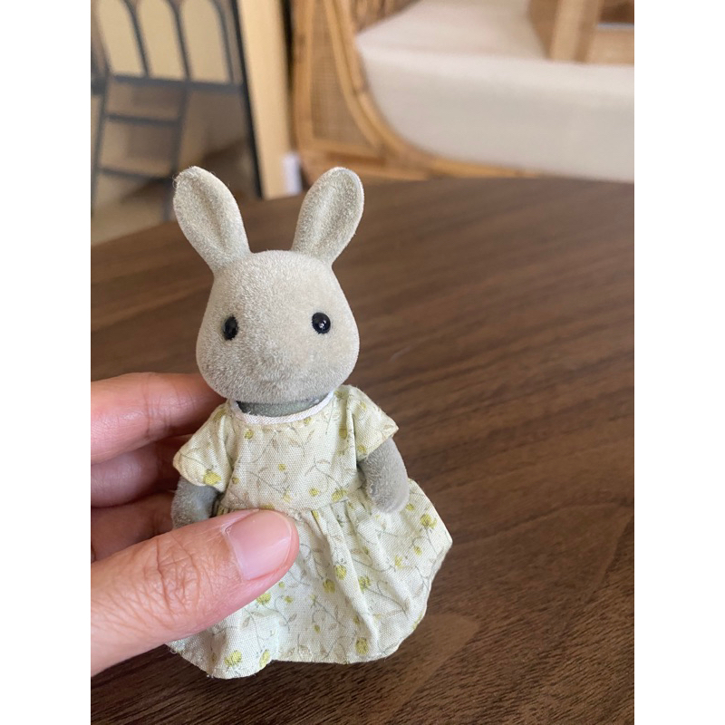 sylvanian babblebrook mom