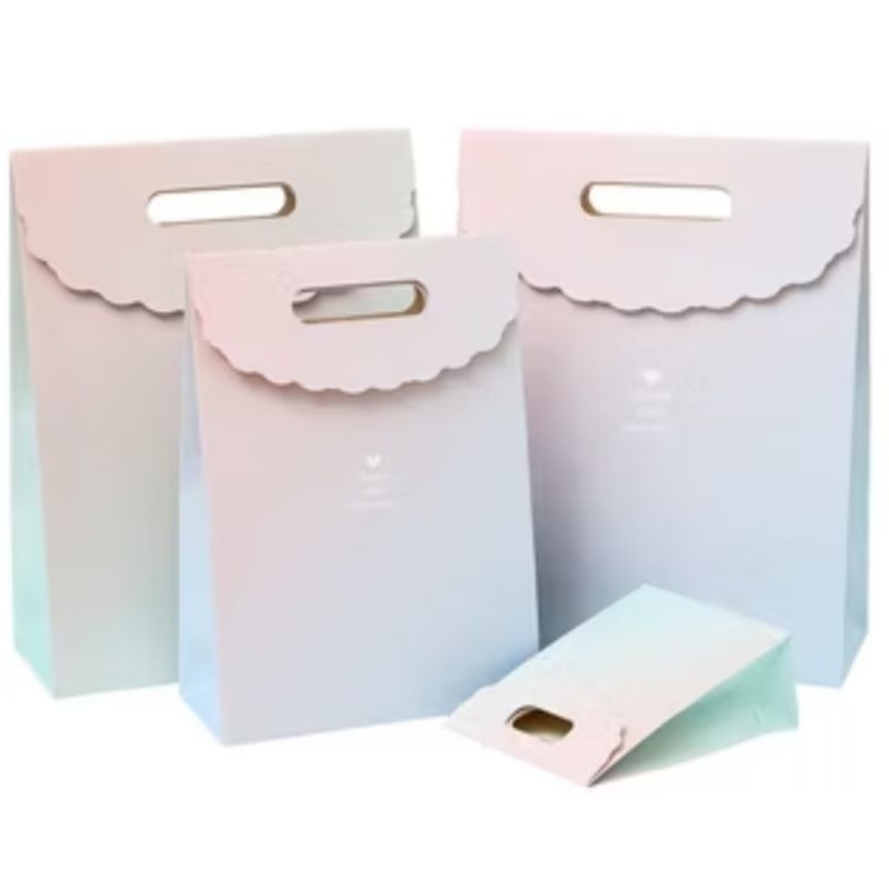 

PAPER BAG KADO BESAR/GOODIE BAG BINGKISAN BAHAN PREMIUM