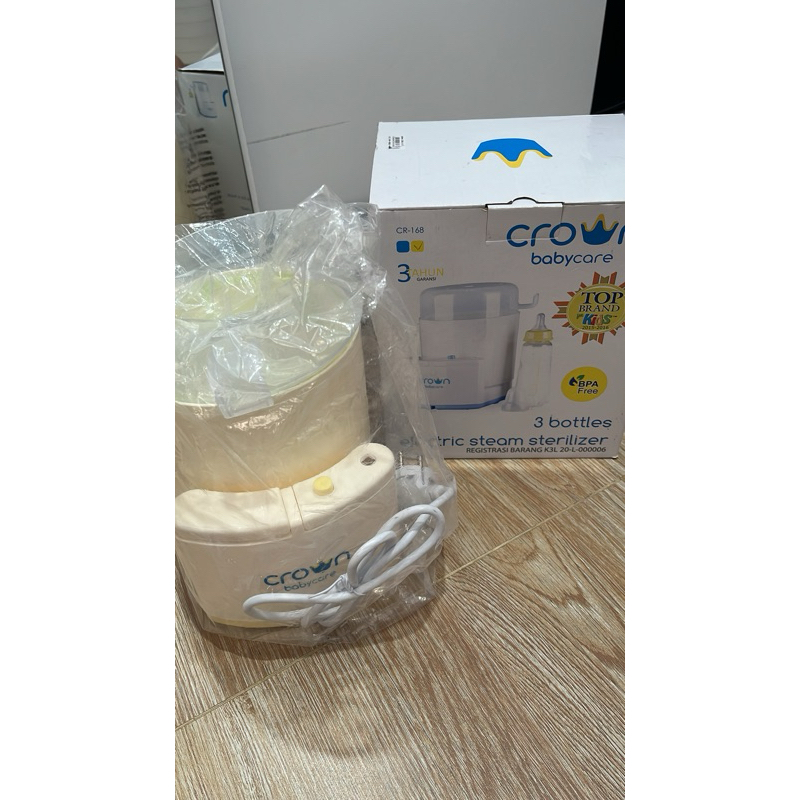 Crown Babycare Steril Botol Susu Bayi