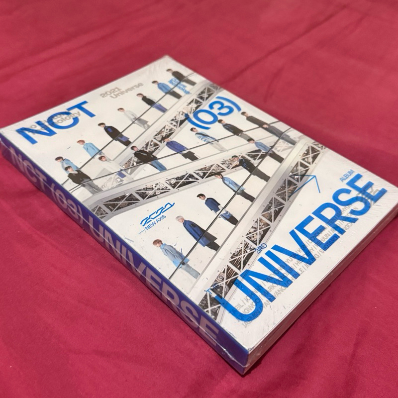 SEALED  ALBUM NCT UNIVERSE 2021