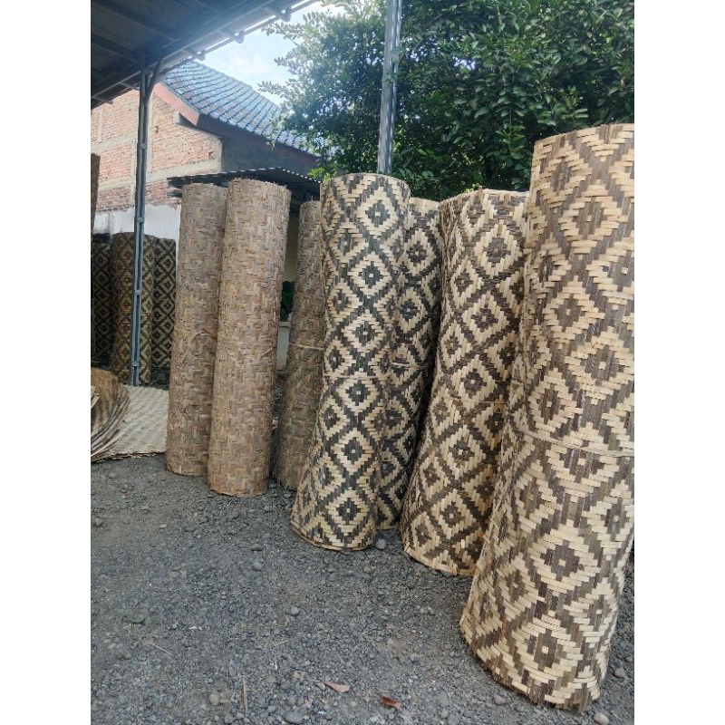 anyaman bambu motif standar
