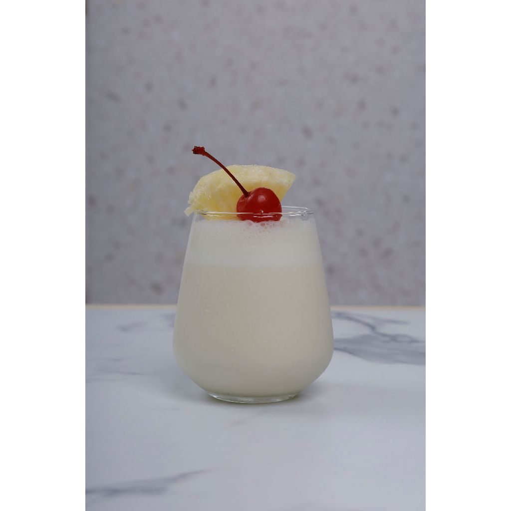 

Le Louvre Drinks - Pinacolada