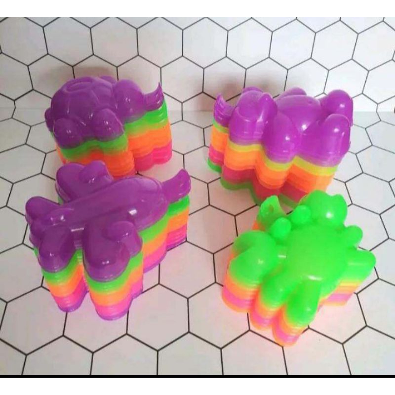 cetakan agar agar jelly agar agar berbentuk karakter tersedia beberapa karakter panda.kepiting.kura2