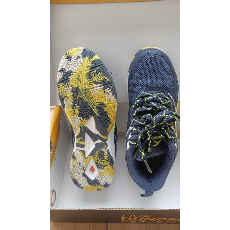 Sepatu HNDRD