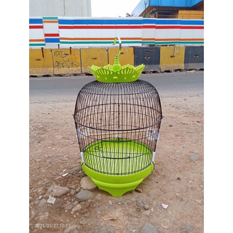 SANGKAR BURUNG TEKUKUR/PUTER JERUJI BESI MAHKOTA