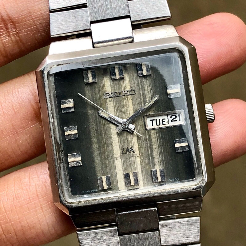 Vintage Seiko LM Automatic 5606-5110