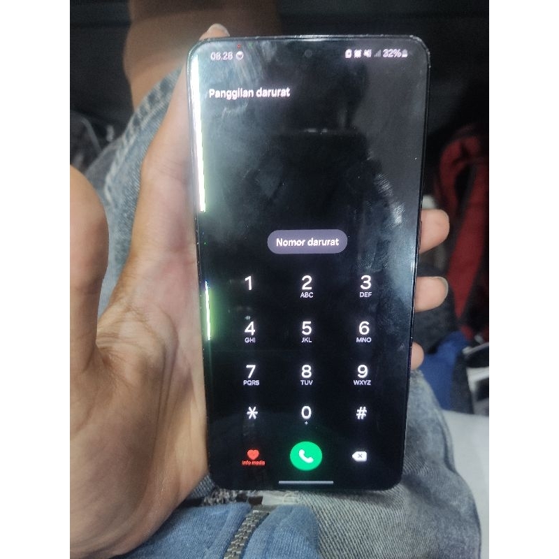 LCD SM S21 plus minus