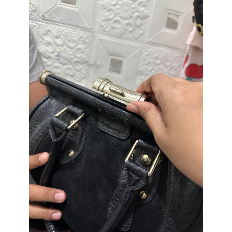 Tas Preloved CELINE  ( non original )
