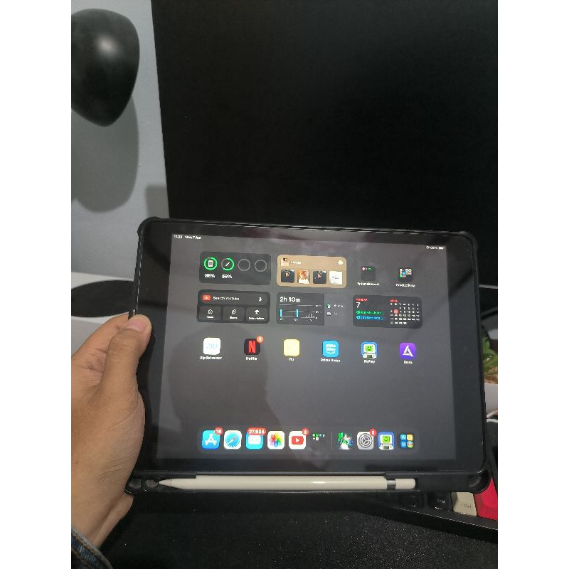 Apple Ipad Gen 9 64gb Mulus + Apple Pencil Gen 1 + Case