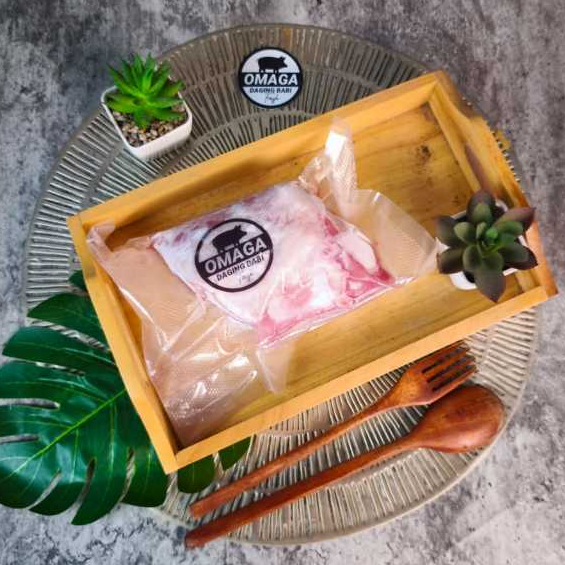 

Daging Lulur Luar / Pork Sirloin / Has Luar Babi Surabaya 500gr - Vacuum Pack