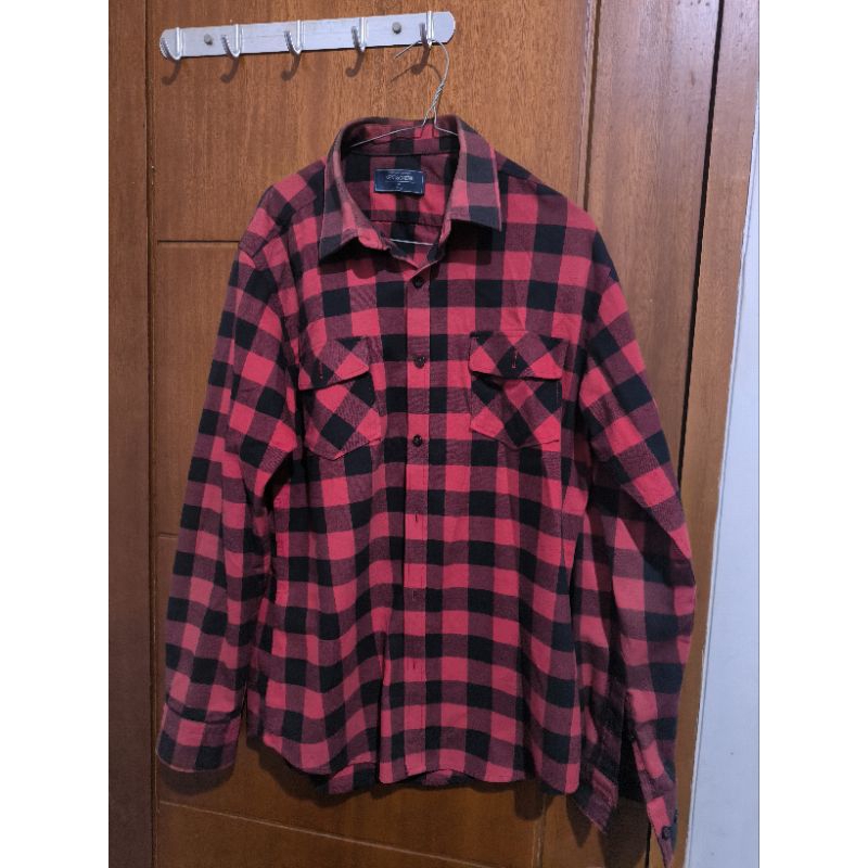 Preloved Kemeja Bermotidf Merk Kent & Crew
