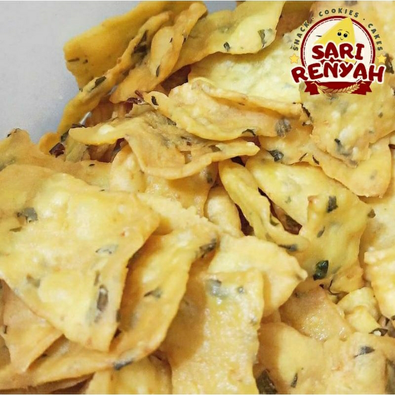 

Keripik Bawang Gurih Renyah / Kripik Bawang 250 Gram - Sari Renyah