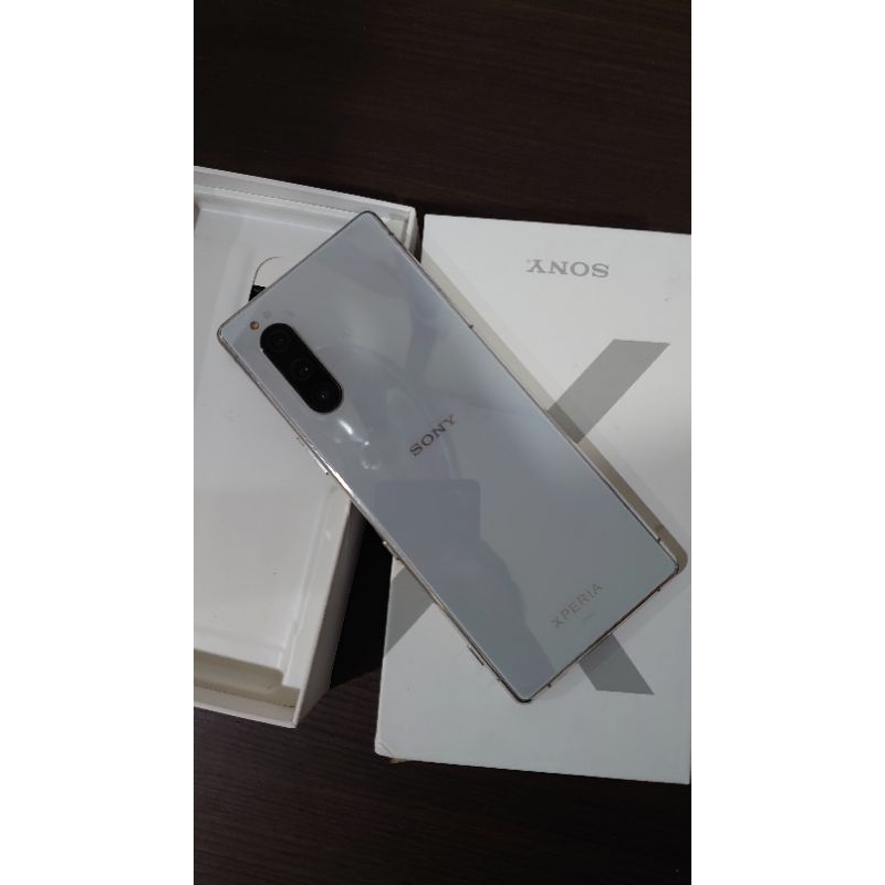 Xperia 5 minus lcd