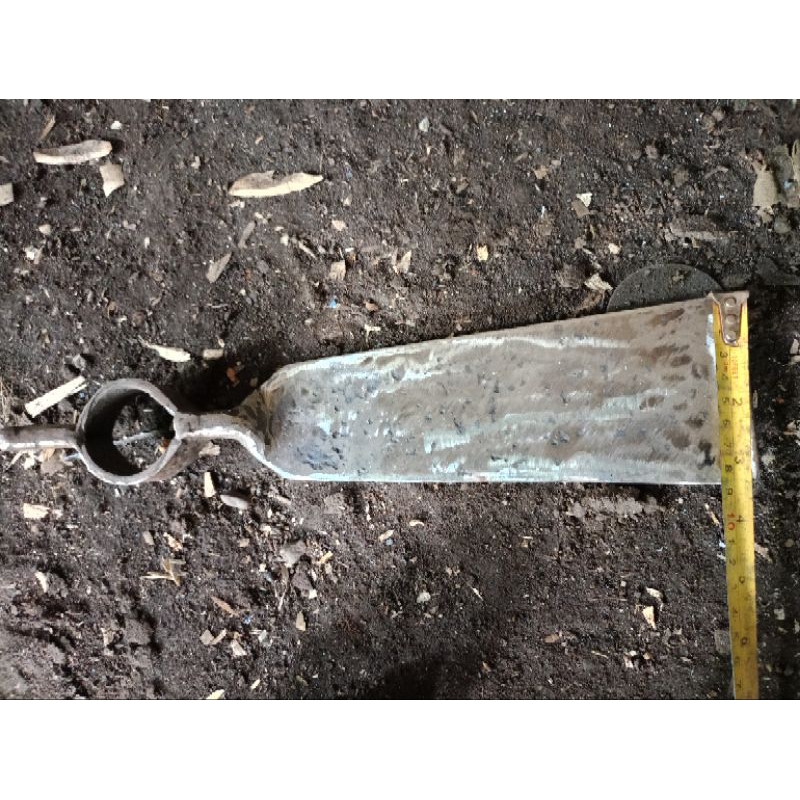 ganco atau cangkul per baja asli ganco tanah per baja tebal.
