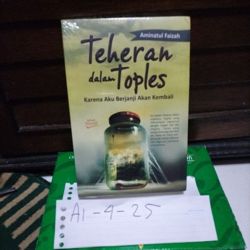 

novel taheran dalam toples aminatul faizah