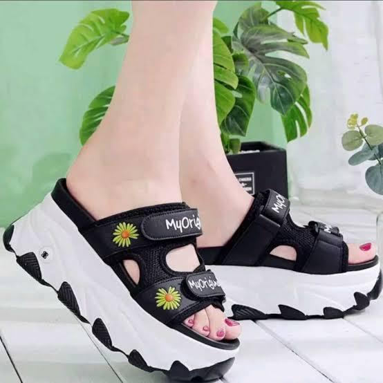 Sandal Wadges Selop Anak Perempuan Dan Dewasa Korea Motif Bunga / Sendal Import Anak Cewek