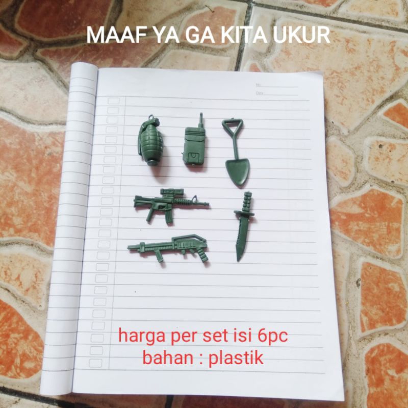 Miniatur Peralatan Senjata Militer 6pc