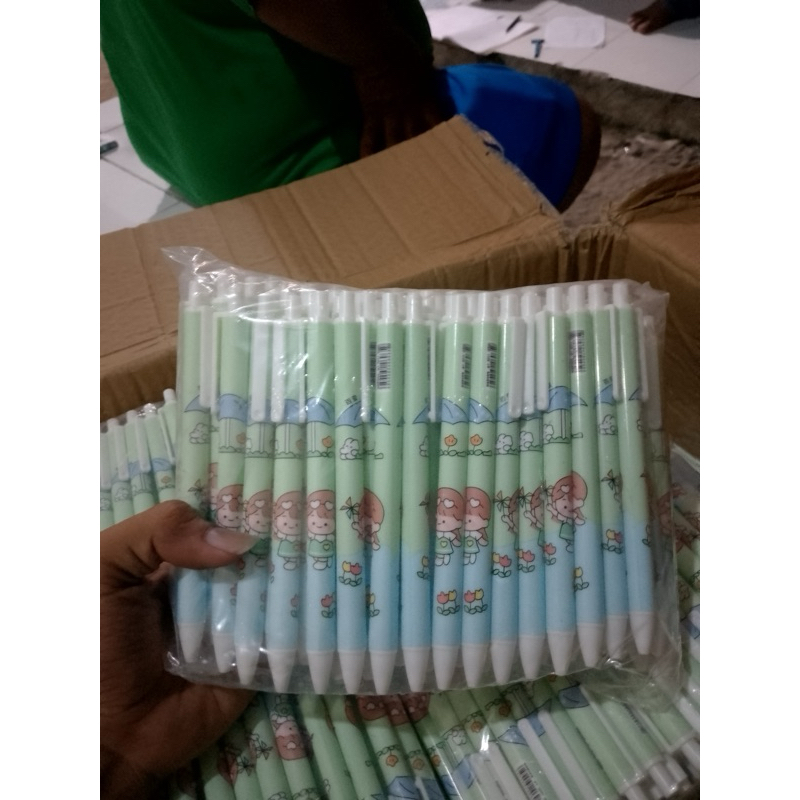 

pulpen karakter tinta hitam @10pcs