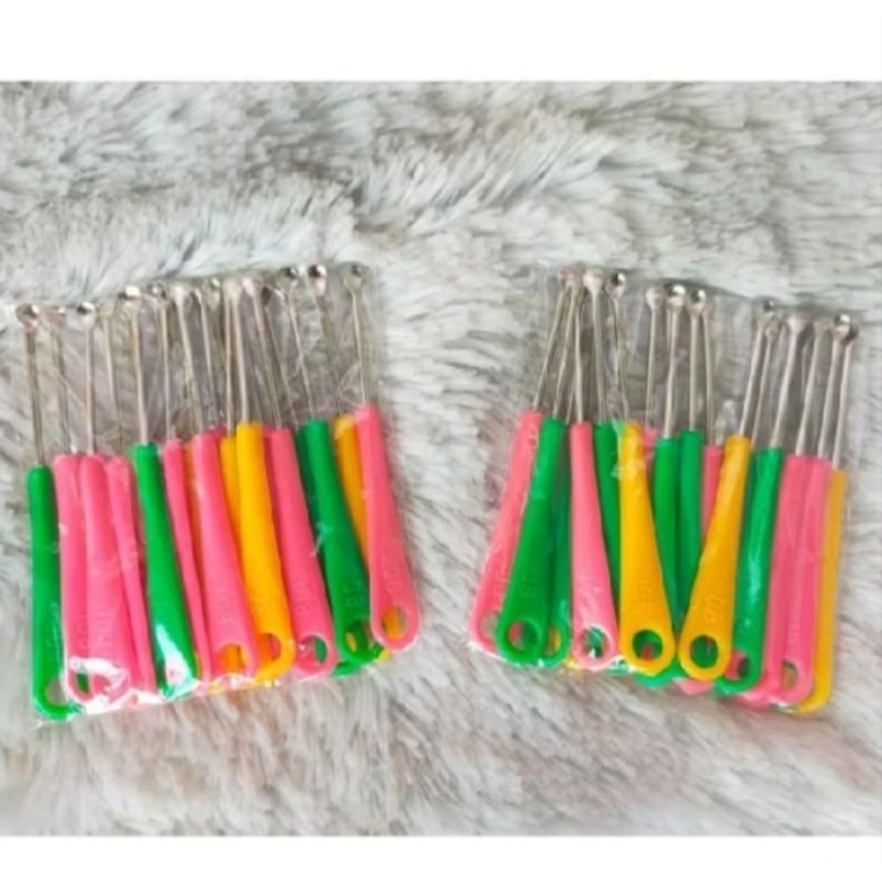KOREK KUPING BESI GAGANG PLASTIK WARNA/ KOREK TELINGA BESI / PEMBERSIH TELINGA BESI / KOREK KUPING B