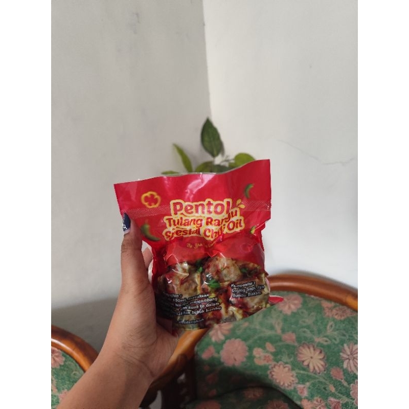 

PENTOL TULANG RANGU URAT BY YUK NING GROUP