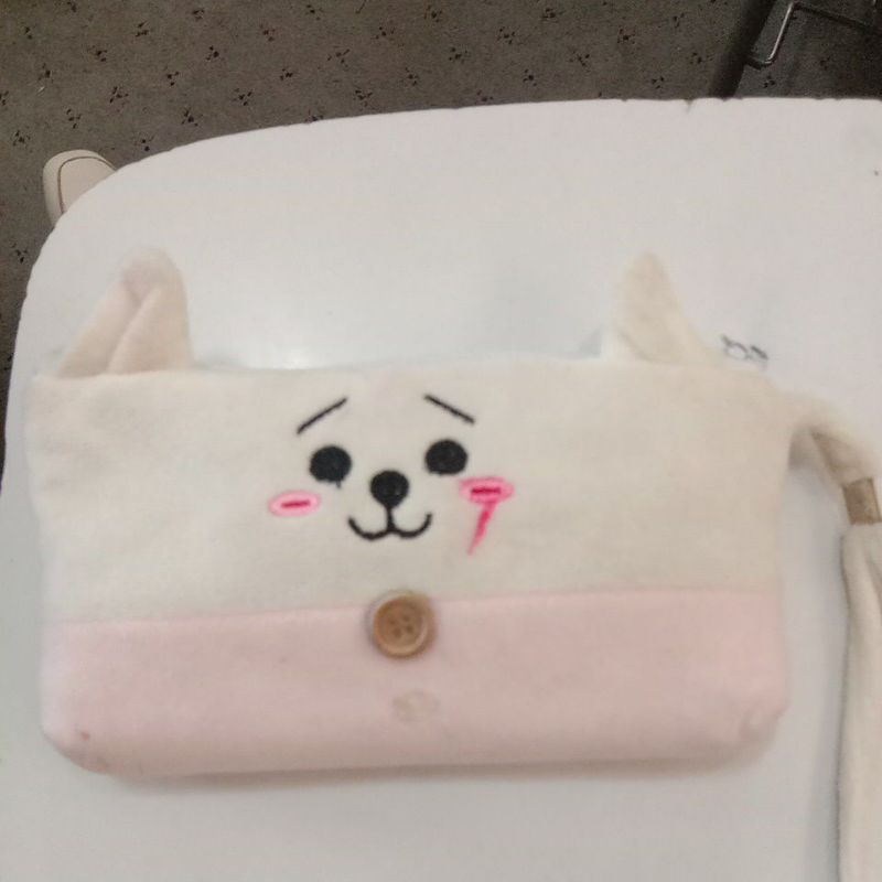 

Tempat pensil