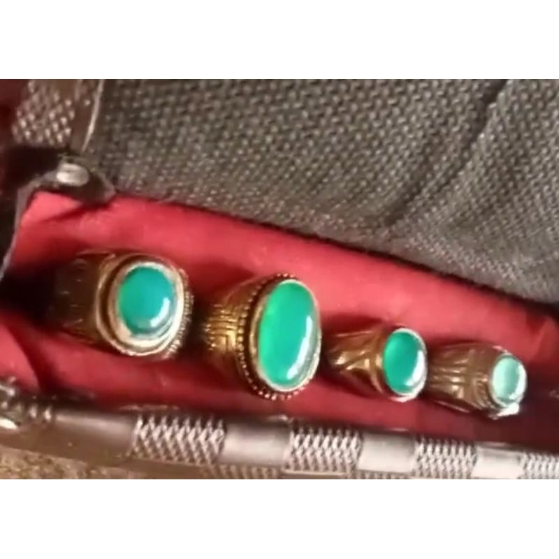 batu bacan kristal