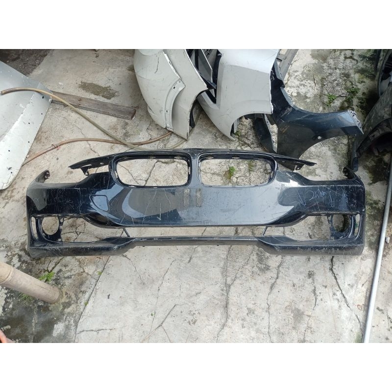 Bumper/bemper depan BMW f30 2014