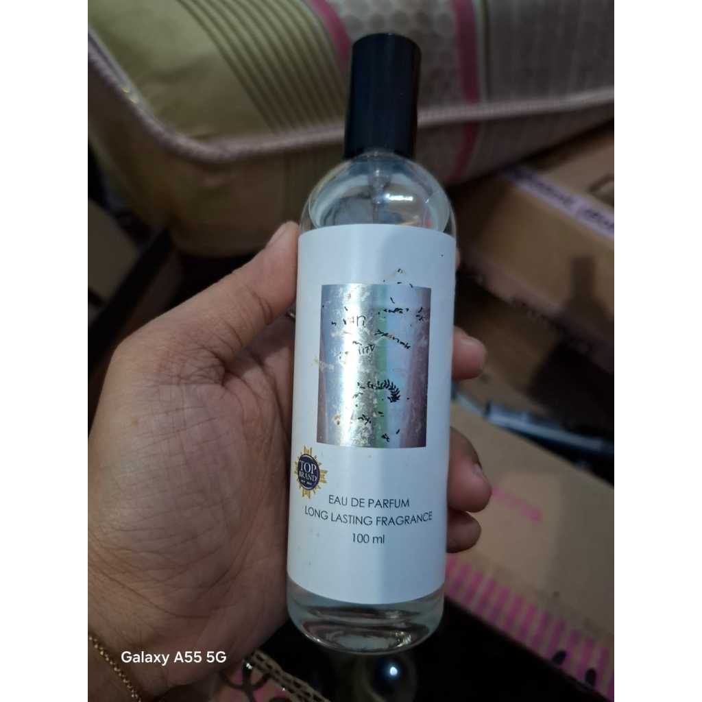evangeline white musk parfum 100ml KEMASAN LUNTUR