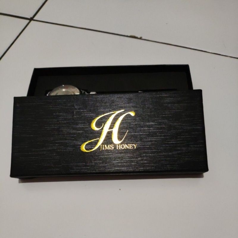 [Preloved]Jam Tangan Wanita Jim's Honey Warna Putih