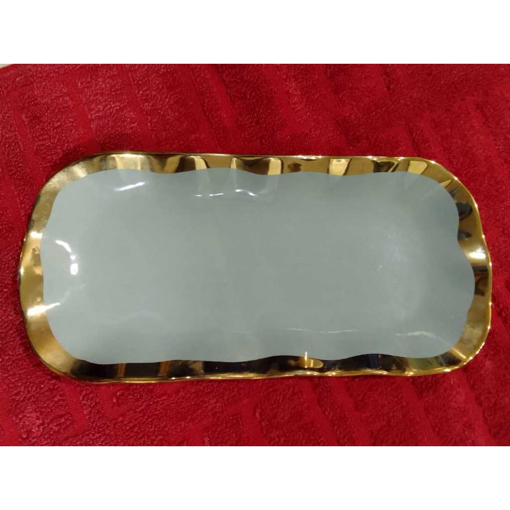 Piring Panjang Gelombang List Gold