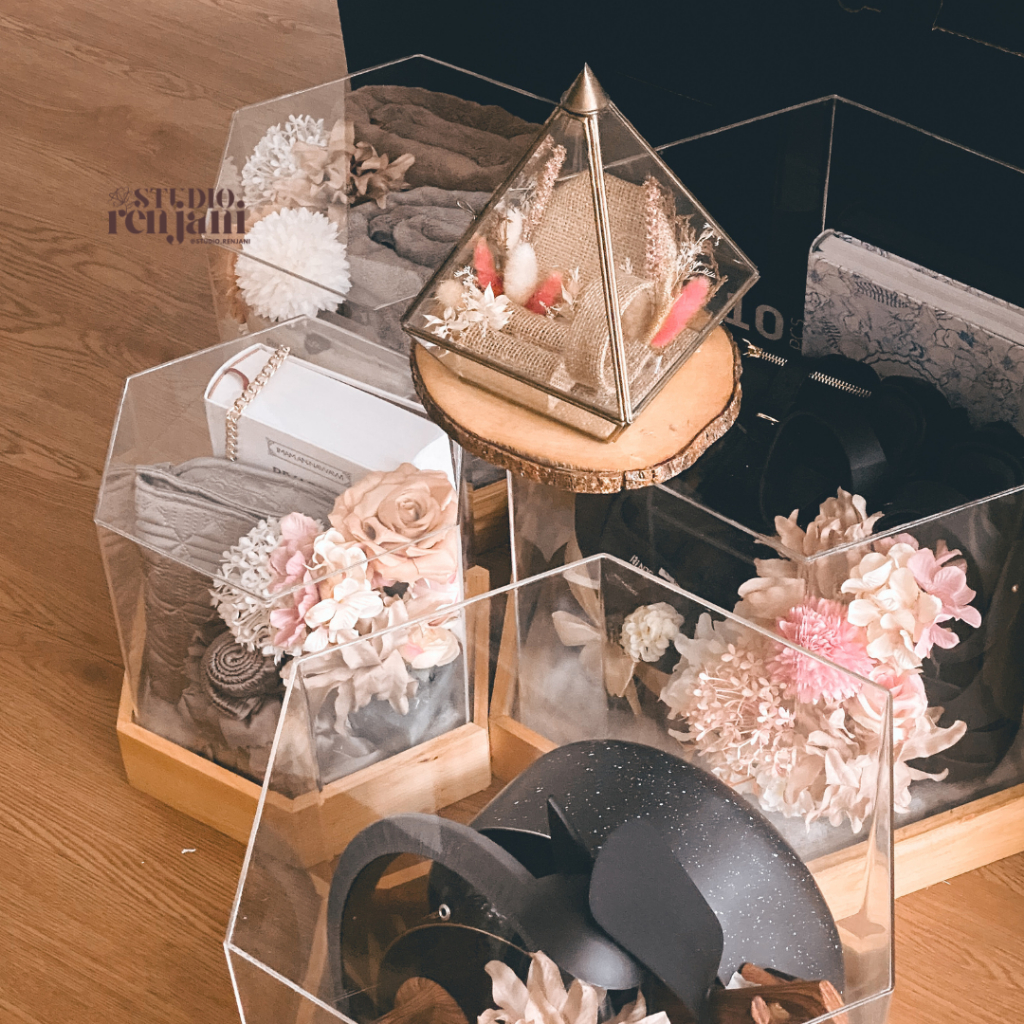 SEWA SESERAHAN Wooden Box Premium - Hexagonal/Bekasi