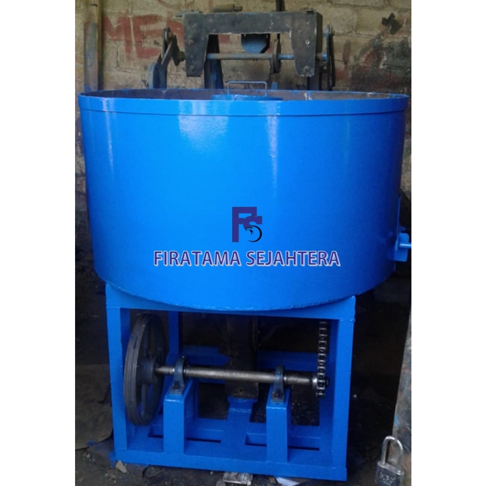Mesin Mixer Diameter 120 cm Pakai Mesin Penggerak Diesel 10 PK