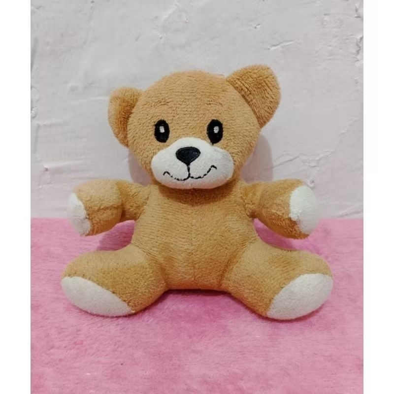 Boneka Beruang Kecil