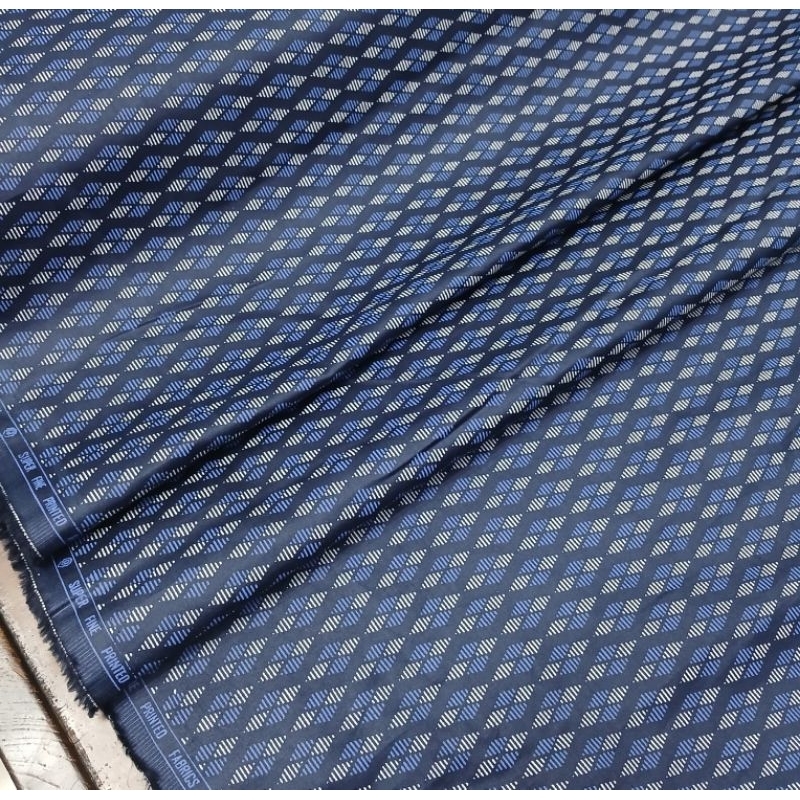 Kain Katun Kemeja motif / Kain katun Italy per 25 cm