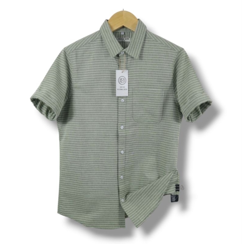 Kemeja lengan pendek pria Kemeja salur lengan pendek pria