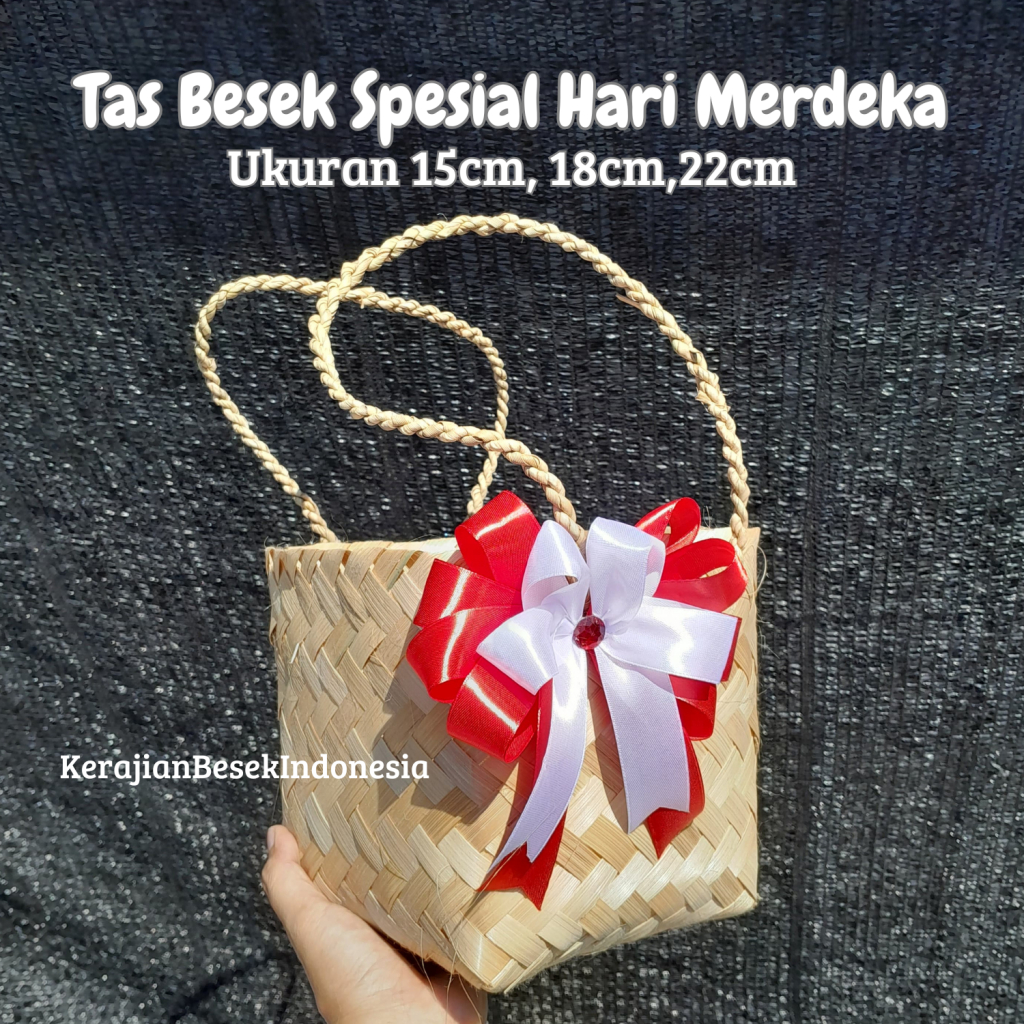 

SPESIAL HARI KEMERDEKAAN TAS ANYAM BAMBU 15cm, 18, dan 22cm Goodie bag tote souvenir hampers murah unik bendera merah putih