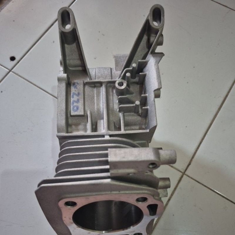 GX460 / GX200 / GX220 Blok foring mesin Alkon ketinting GX 200 / GX 220 mesin pengerak