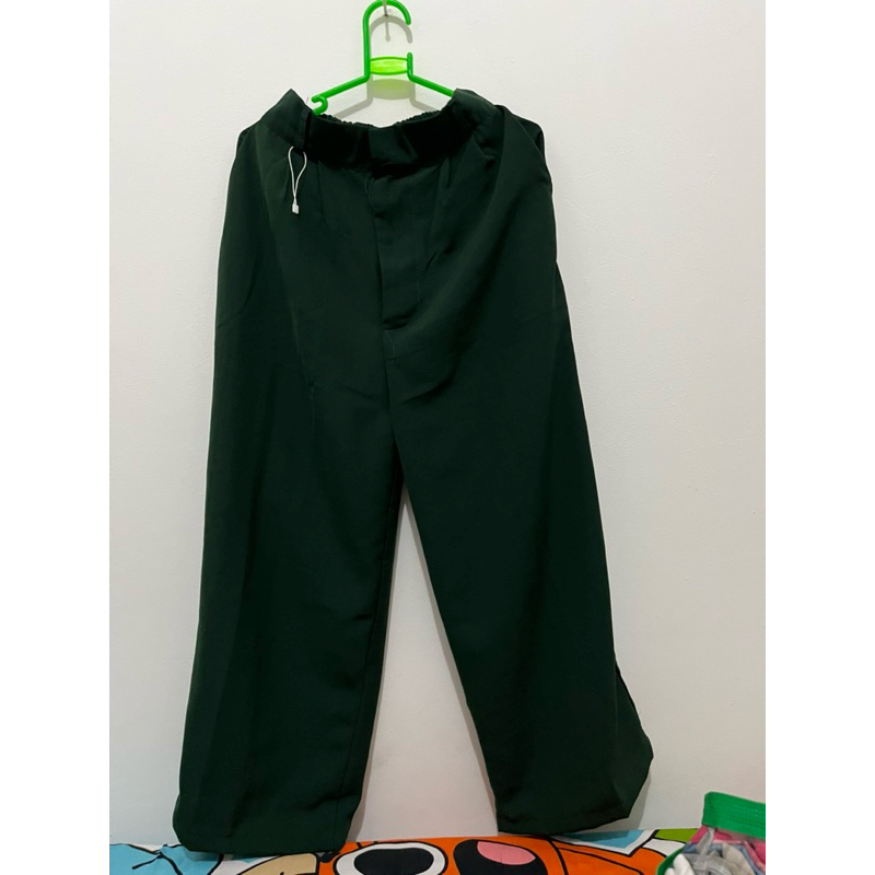 Preloved Celana Wanita Highwaist Trousers Kulot Hijau Botol