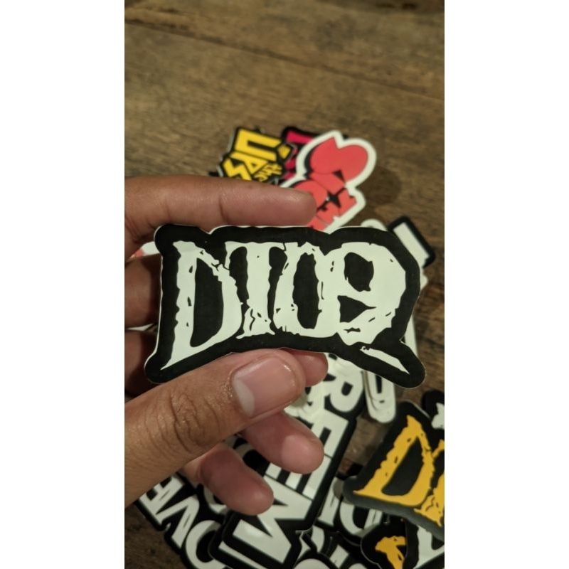 

STICKER VYNIL BAND DT09