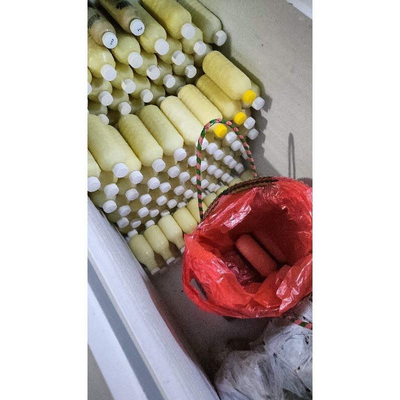 

SUSU KAMBING ETAWA MURNI JOMBANG FRESH PERAHAN SETIAP HARI JAMINAN KUALITAS TERBAIK DAN BERGARANSI KARENA LANGSUNG DARI FARM KAMI SENDIRI, ALAMAT DI PLANDI JOMBANG KOTA