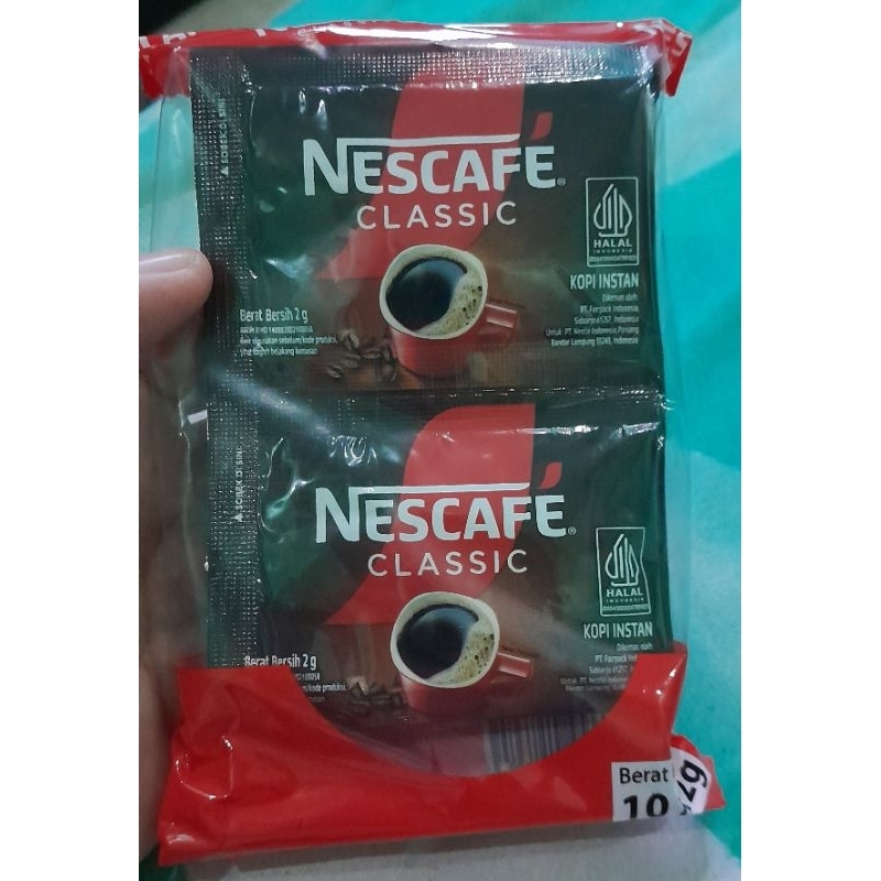 

NESCAFE CLASSIC 1 renceng isi 10