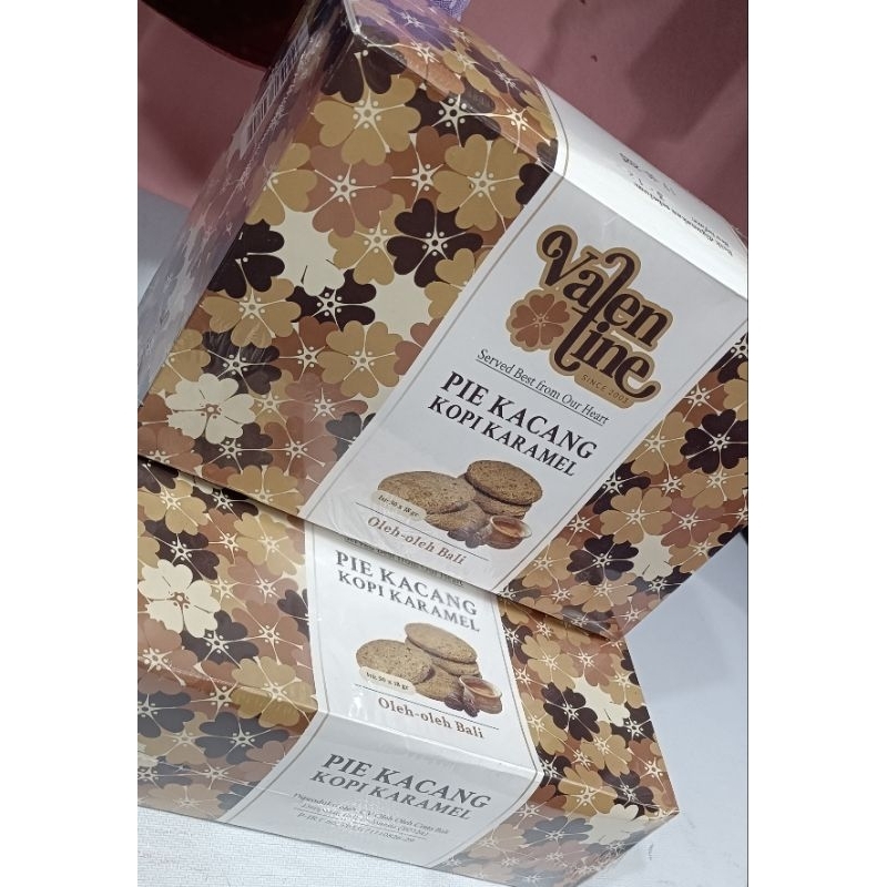 

Oleh Oleh Bali, Pie Kacang caramel