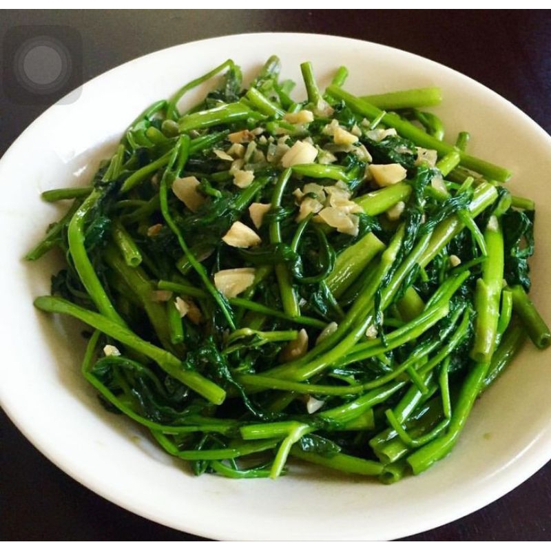 

Cah kangkung bawang putih dengan olive oil