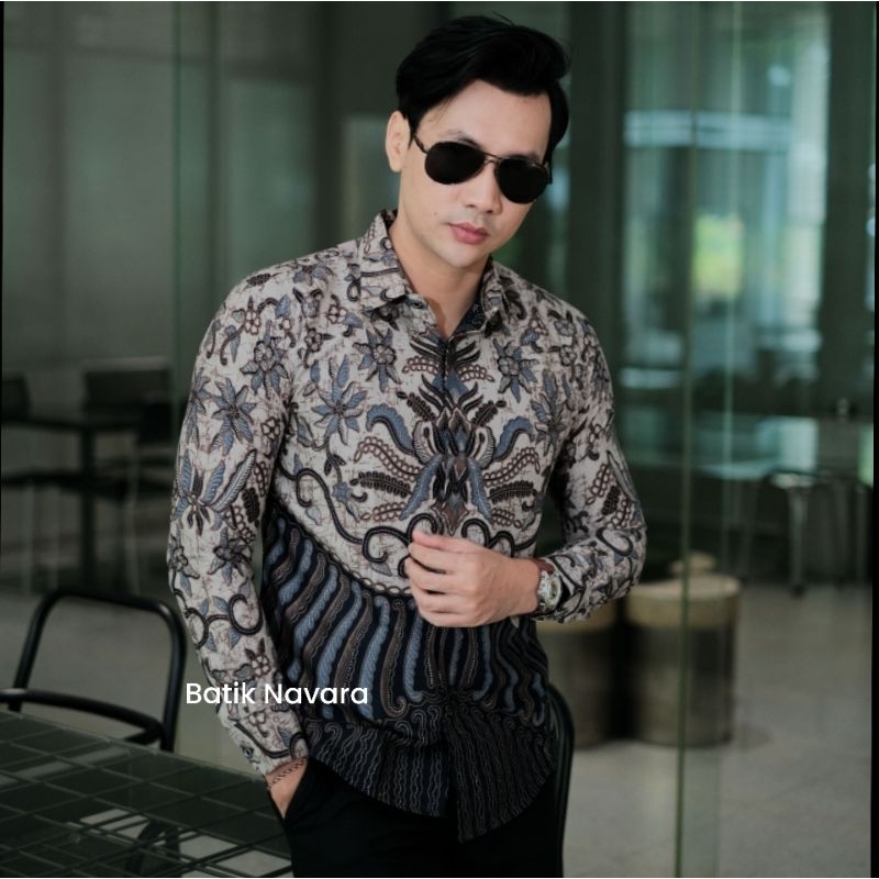 Batik Navara Motif Adiwangsa Broken White Kemeja Furing Hero
