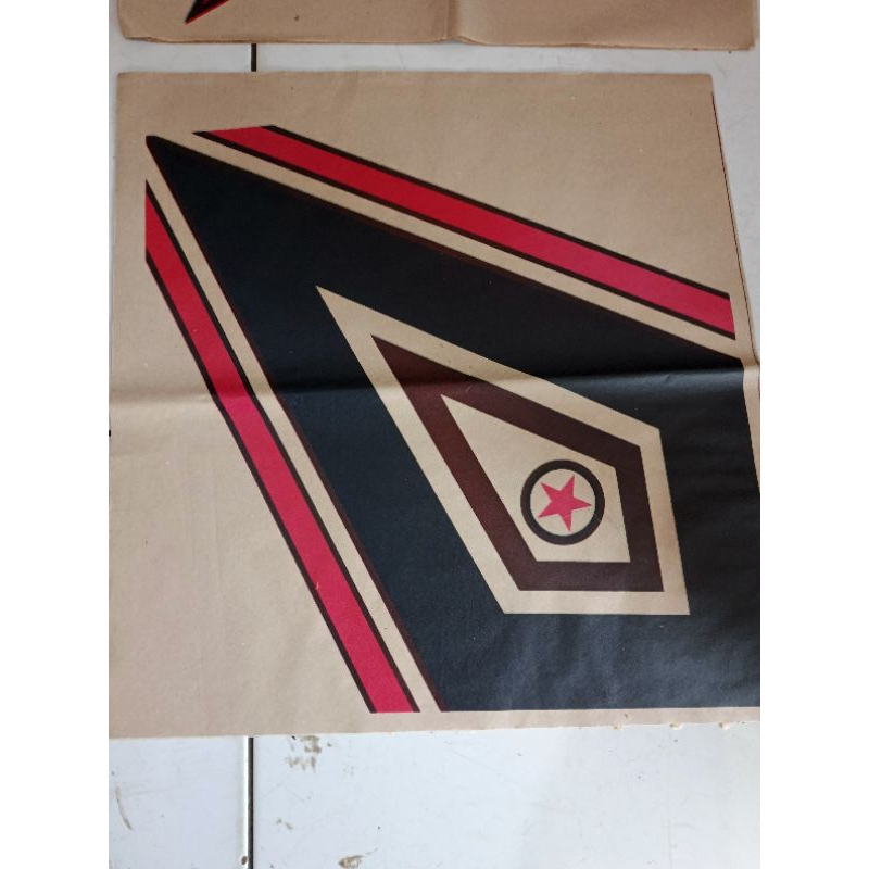 RB22 Kertas layangan sablon 2warna C 100 lembar "hanya kertasnya"